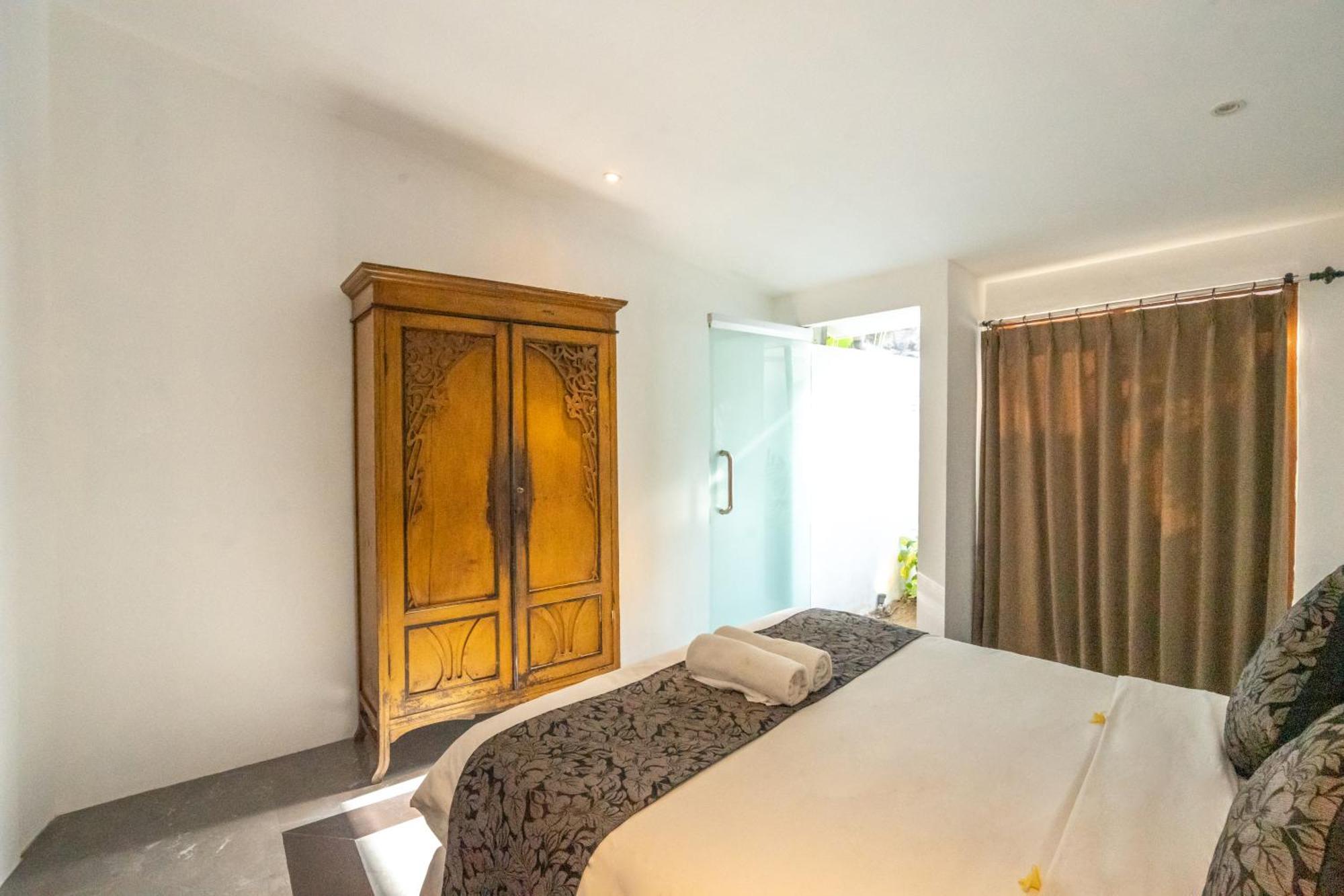 Villa Etnik Seminyak (Bali)