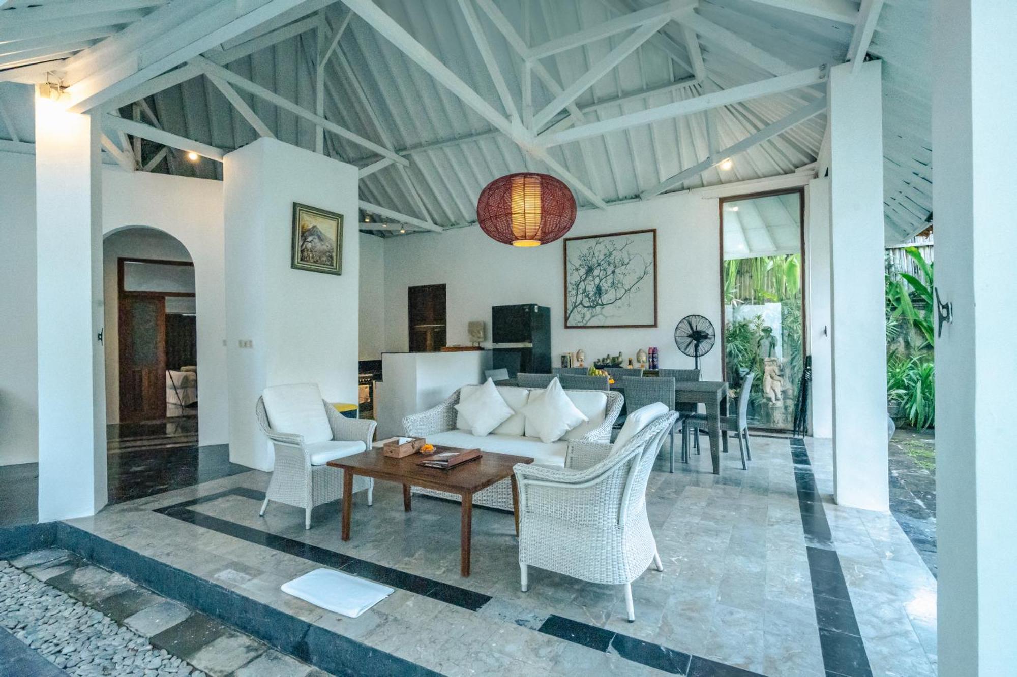 Etnik Villa Seminyak (Bali)