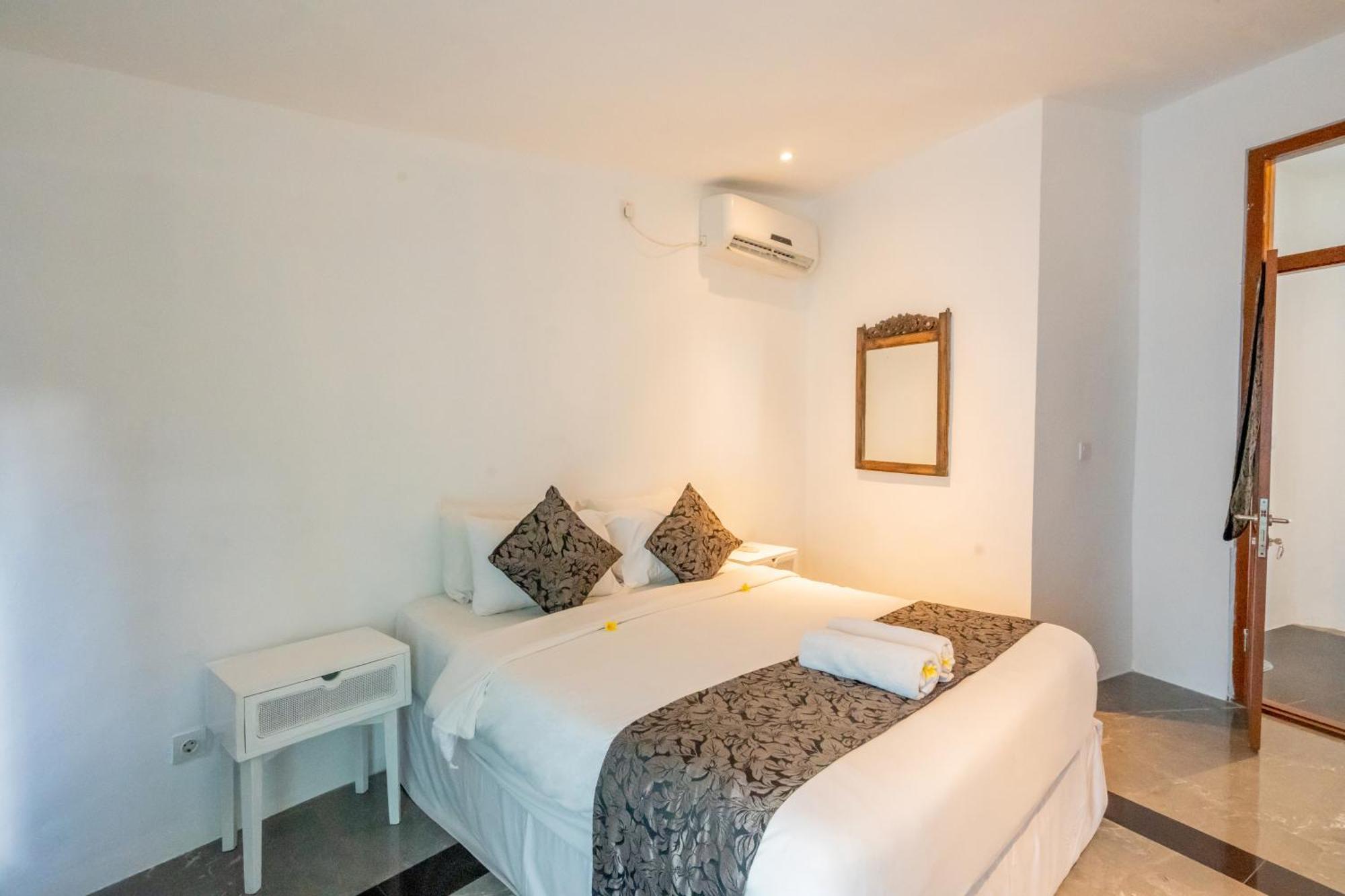 Etnik Seminyak (Bali)